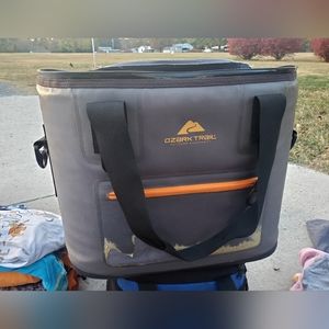 Ozark trail lunch box /cooling bag